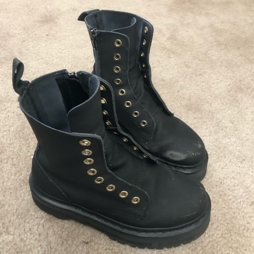 Dr Martens